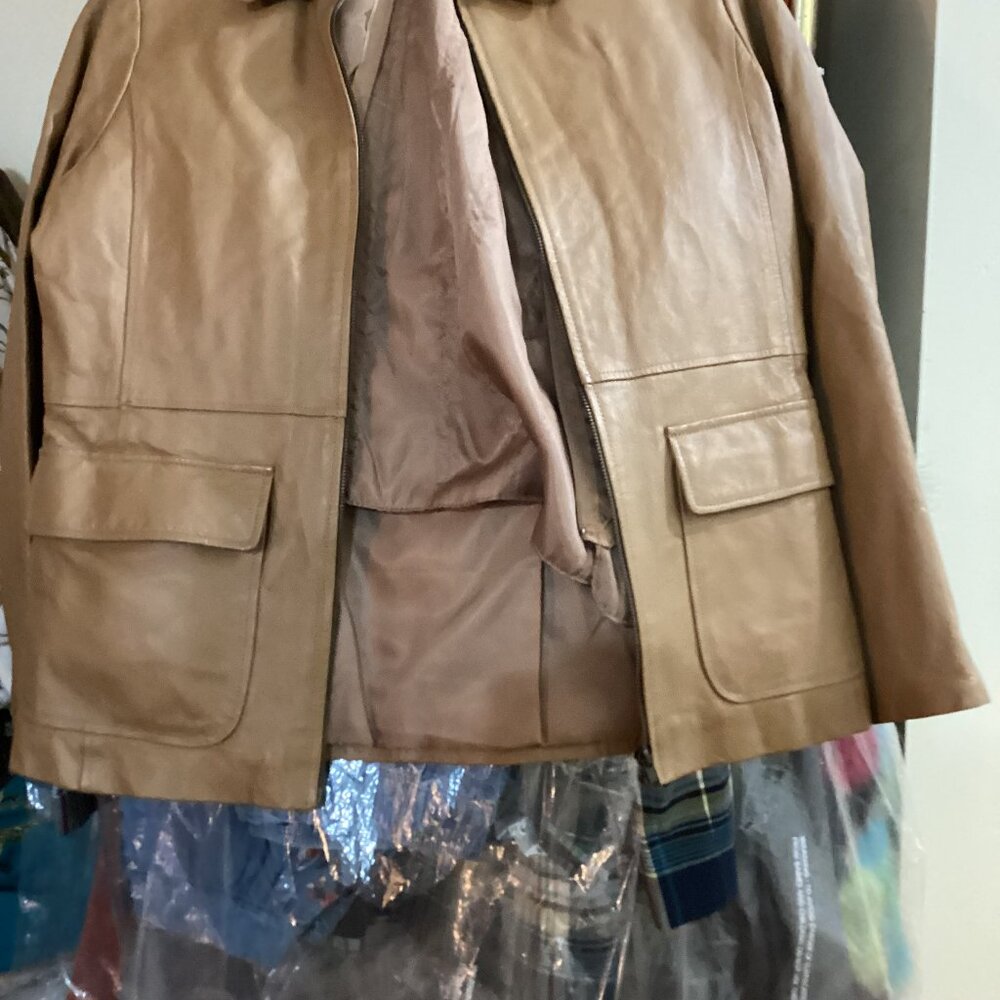 Preowned Camel./Beige Leather jacket-size L